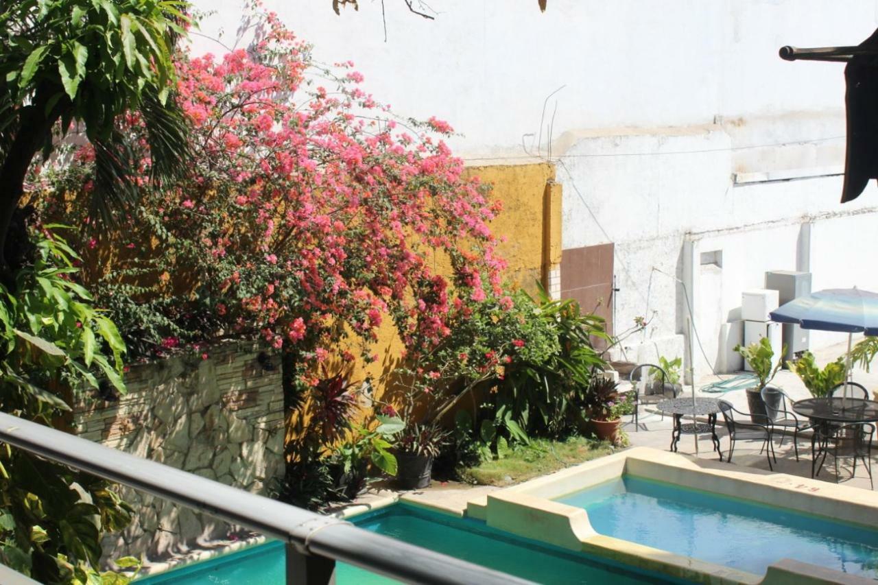 Hotel Vina Del Mar Lázaro Cárdenas Dış mekan fotoğraf